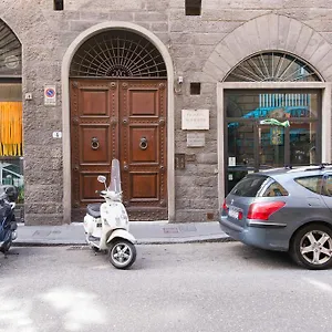 Paravia Affittacamere Firenze